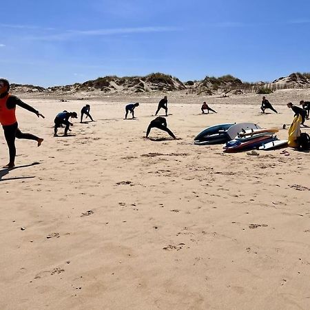 Da Silva Surfcamp- 2 Bettzimmer Mit Fruehstueck Лорінян Екстер'єр фото